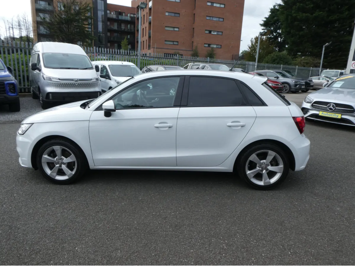 Audi A1 with NCT - Image 4
