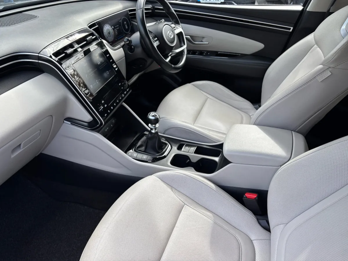 Hyundai Tucson IX35 EXECUTIVE FULL LEATHER - Image 3