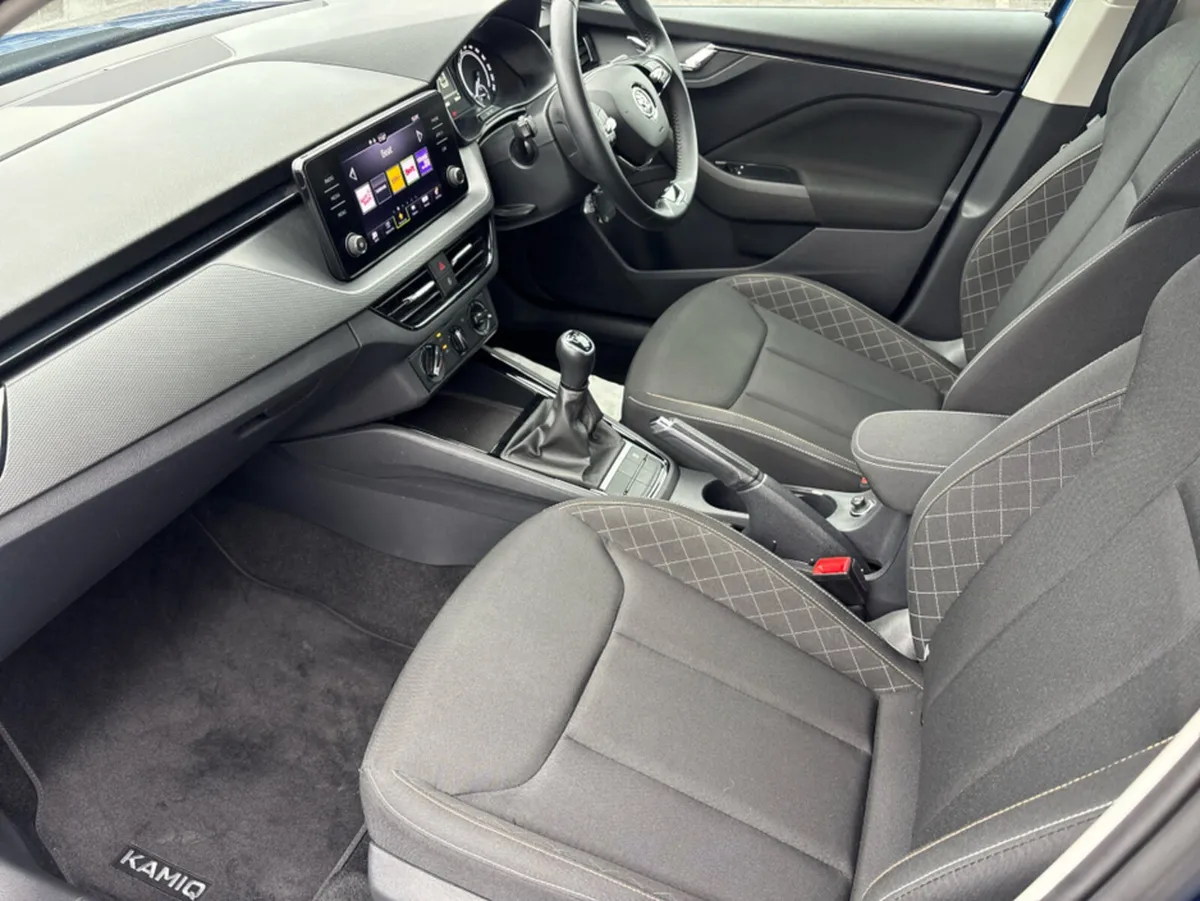 Skoda Kamiq AMBITION 1.0 TSI 110HP 5 5DR - Image 3