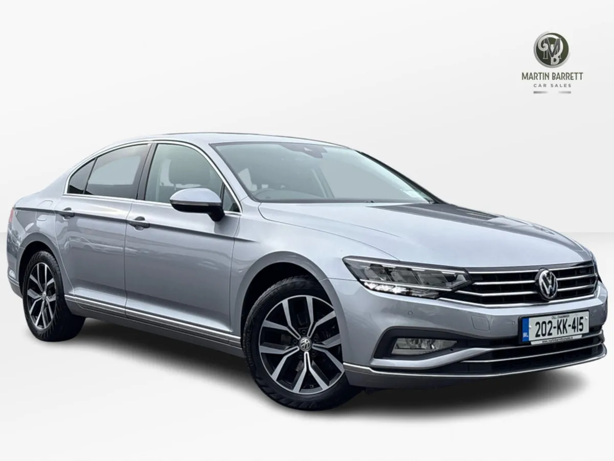 Volkswagen Passat ELEGANCE 2.0 TDI MANUAL 6SPEED F - Image 1