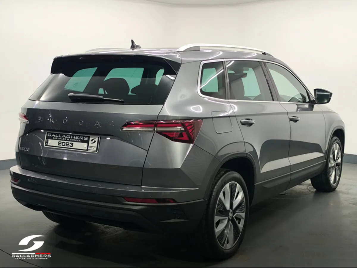 Skoda Karoq (231) STYLE 2.0 TDI TOP SPEC - Image 4