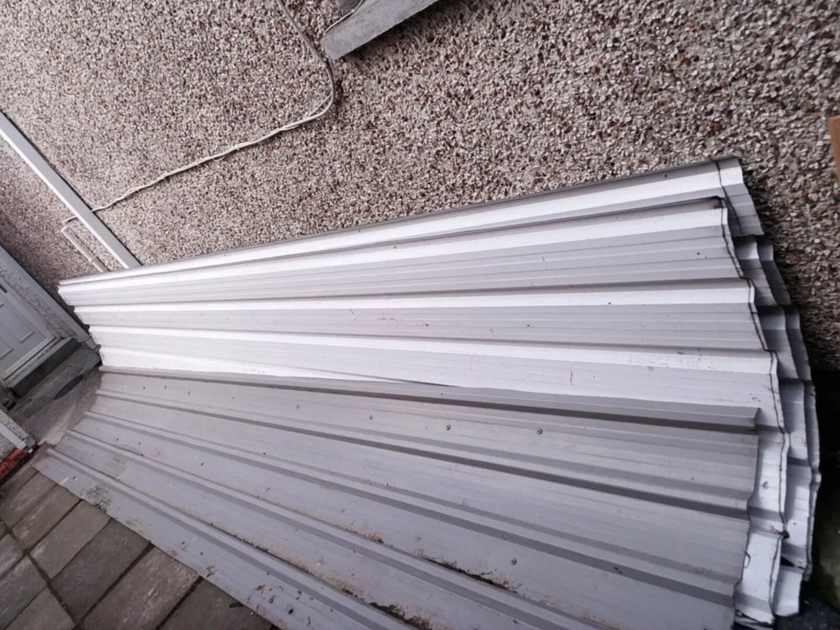 Second hand Roofing sheets for sale - Image 1