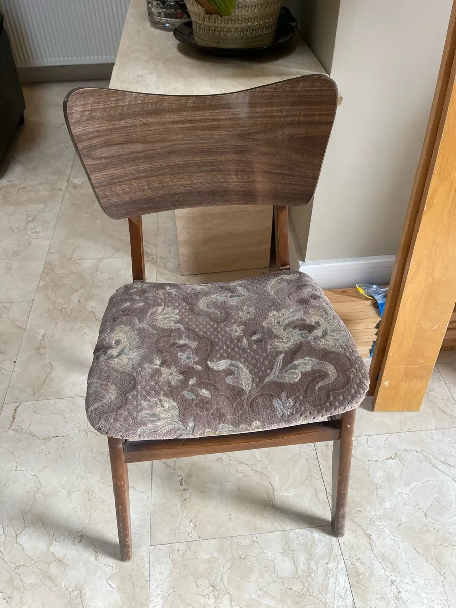 Matching Vintage Kitchen Extendable Table & Chair - Image 3