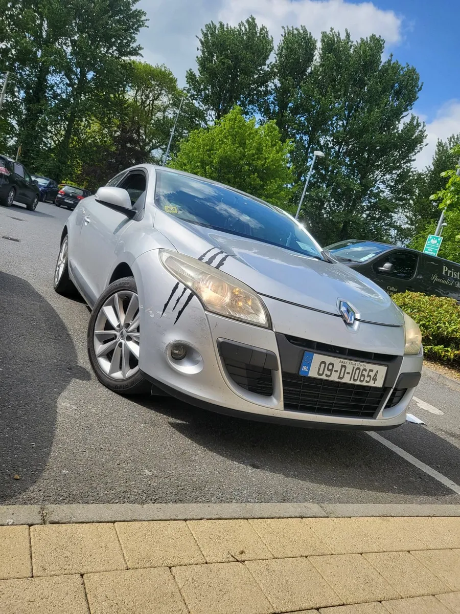 Renault Megane 2009 - Image 1