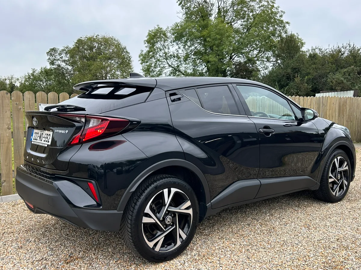 Toyota CHR Sport Hybrid Automatic - Image 4