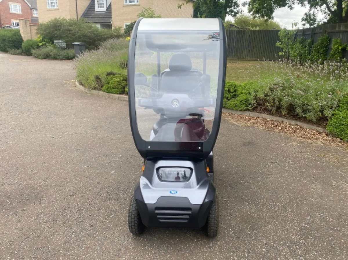 Mobility scooter - Image 2