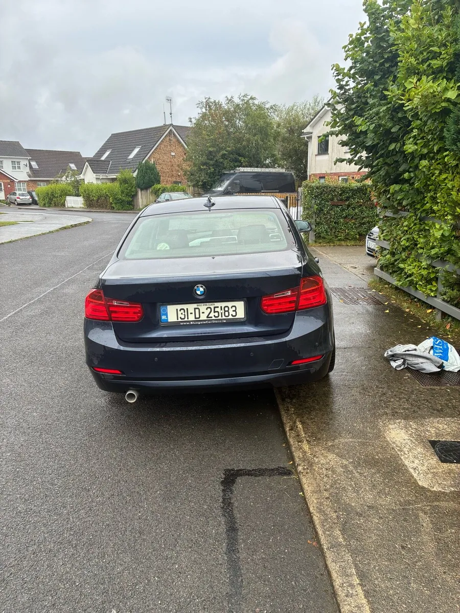 BMW 3-Series 2013 - Image 2