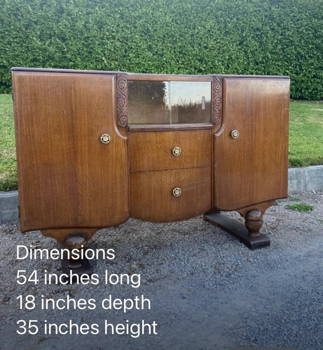 Vintage French oak buffet dresser - Image 2