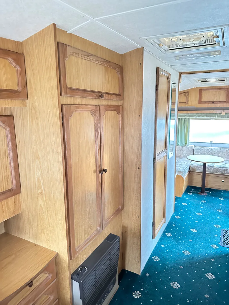 ✨BUCCANEER SCHOONER 5 BERTH✨ - Image 4