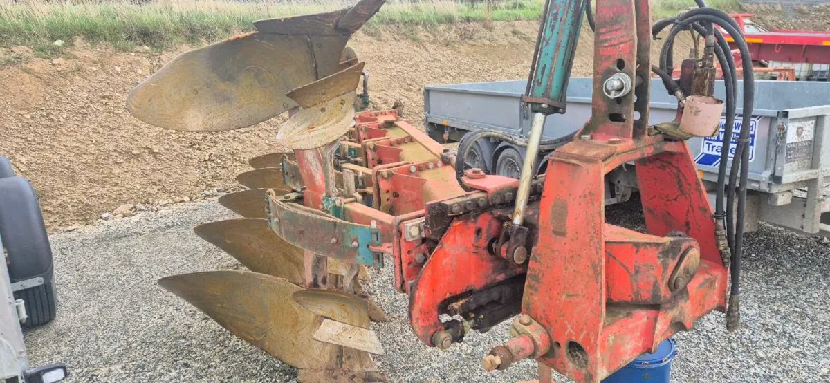 5 furrow plough - Image 3