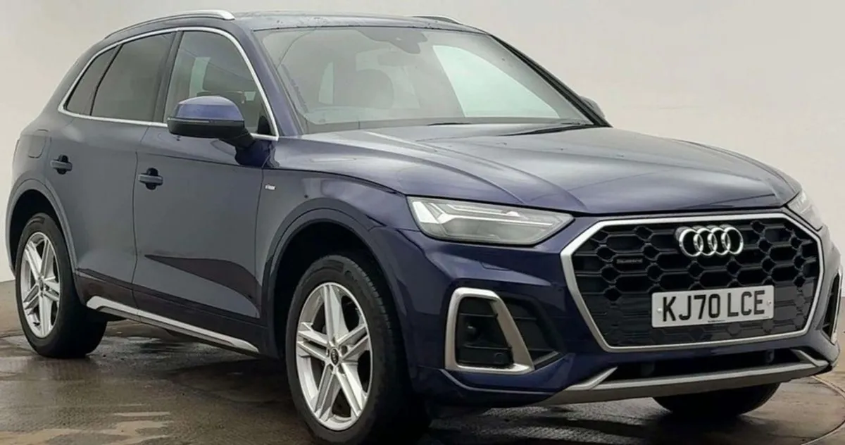 Audi Q5 2.0 TDI 40 S Line SUV 5dr Diesel S Tronic - Image 1