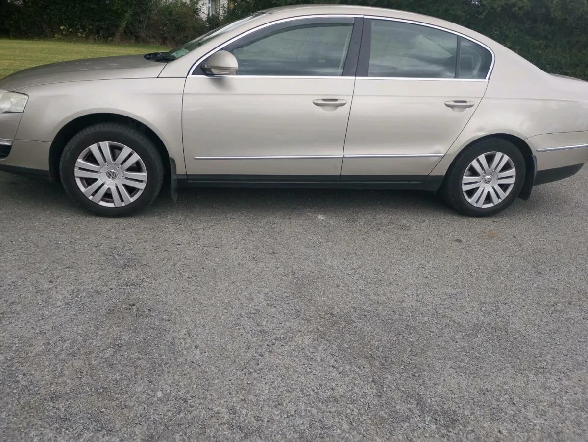 08 VW Passat - Image 2