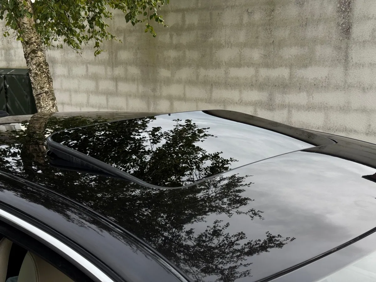 2011 Skoda Superb 2.0TDI, Full Skoda History - Image 2