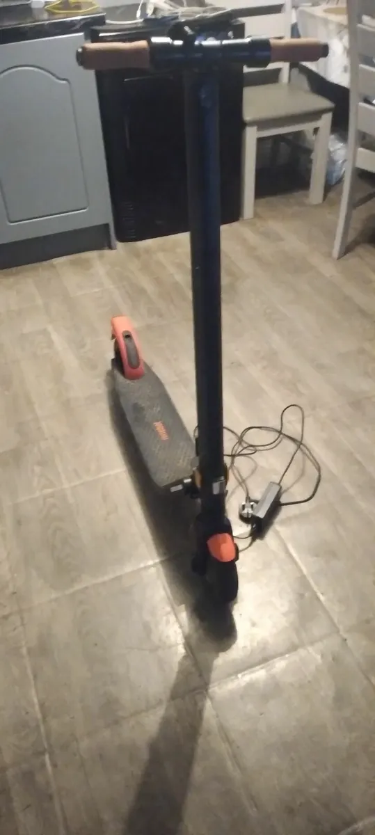 Electric scooter ninebot read add priced - Image 1