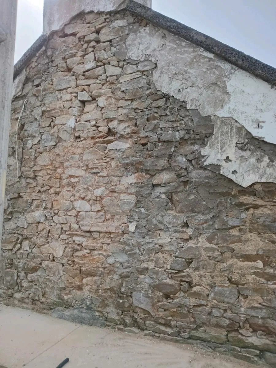 Plasterer - Image 2