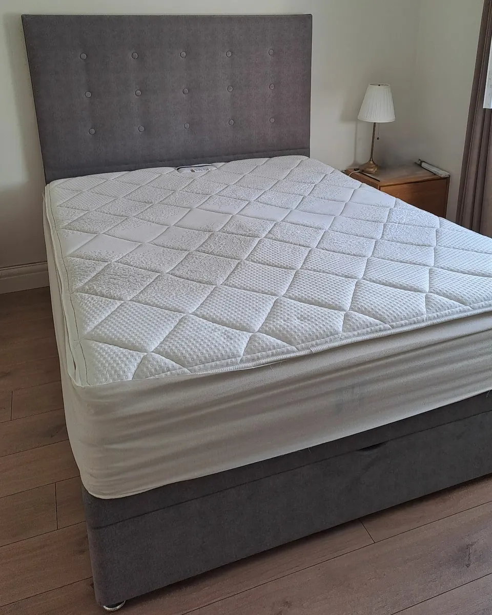 King Size Bed Respa ottoman + 2 drawers Bed frame - Image 1