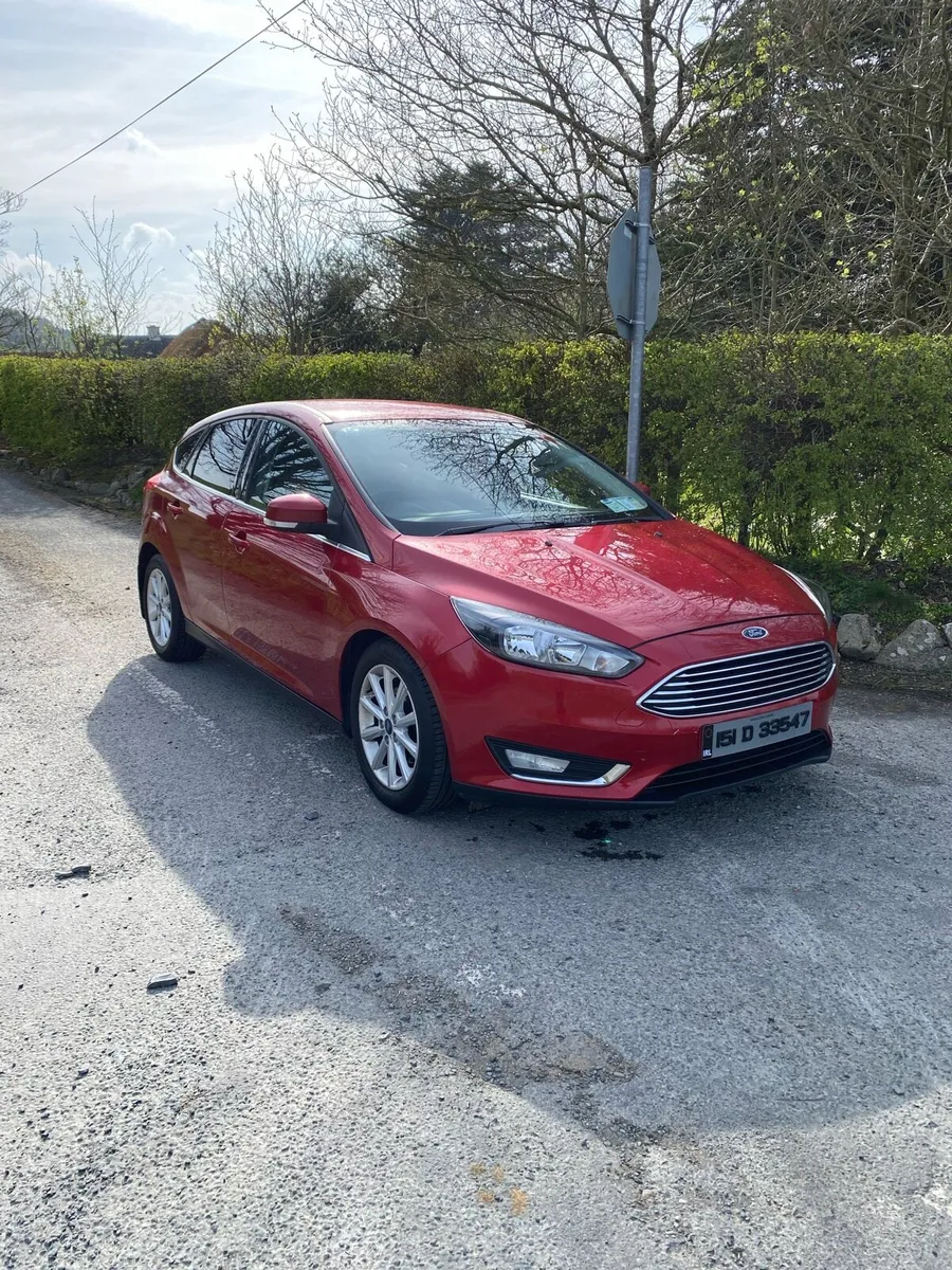 Ford Focus 2015 fresh NCT *high spec* - Image 1