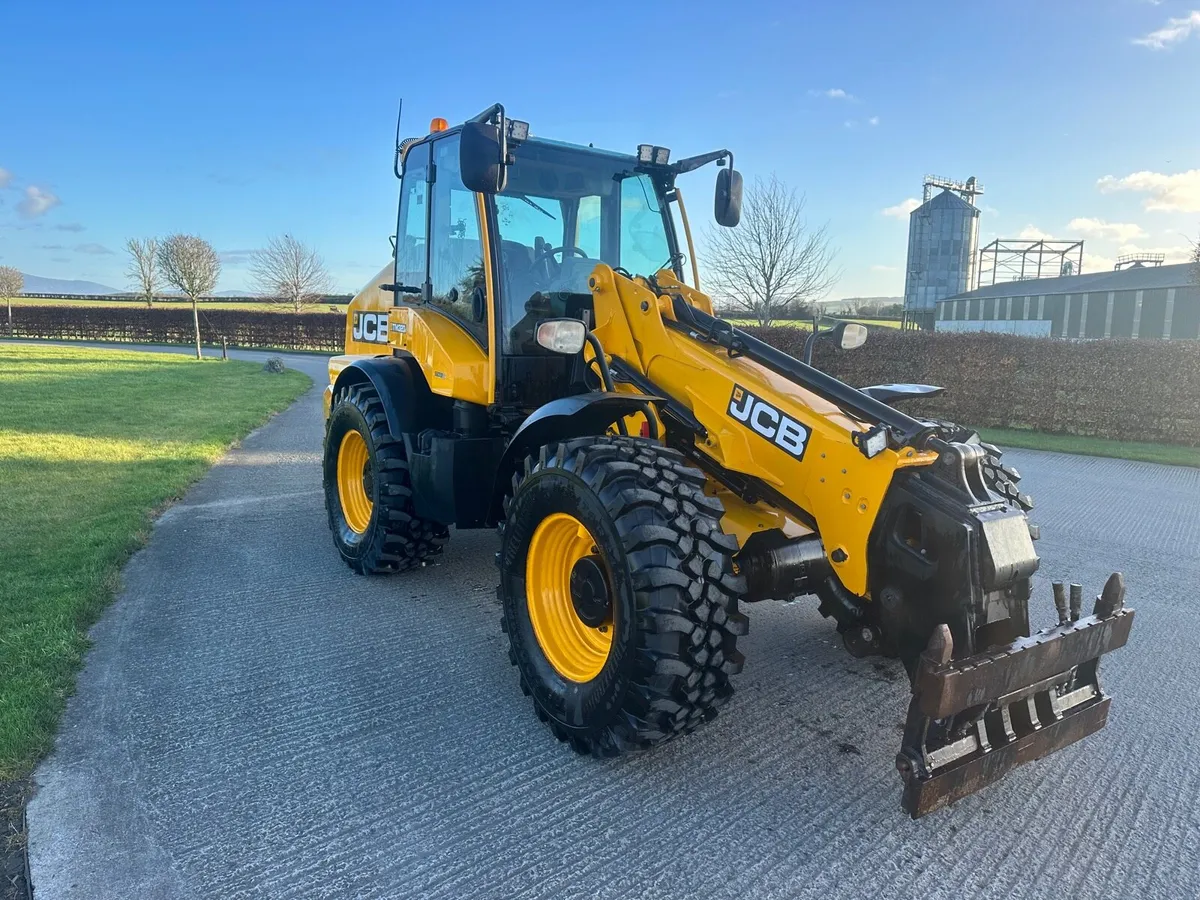 Jcb tm320s DUE IN - Image 4