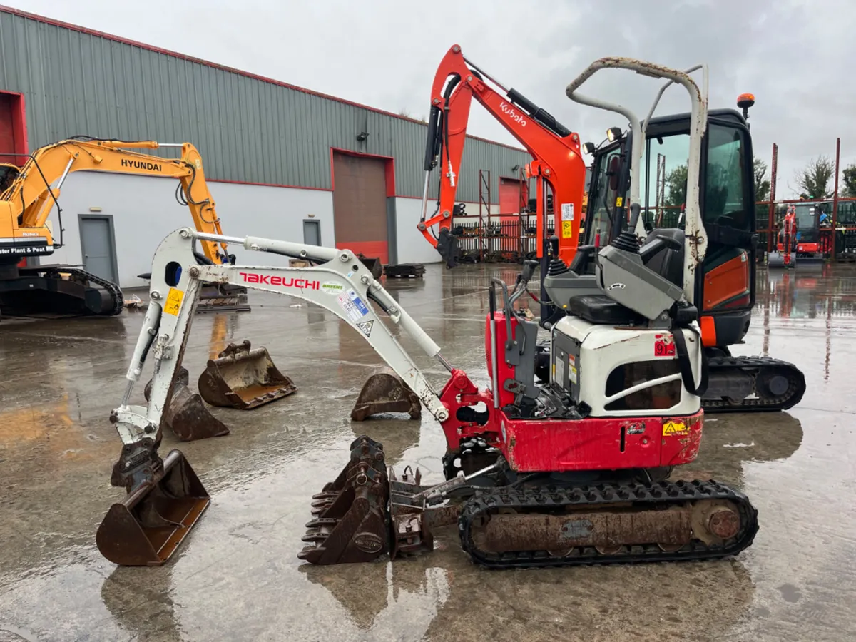 2020 Takeuchi TB210R - Image 1