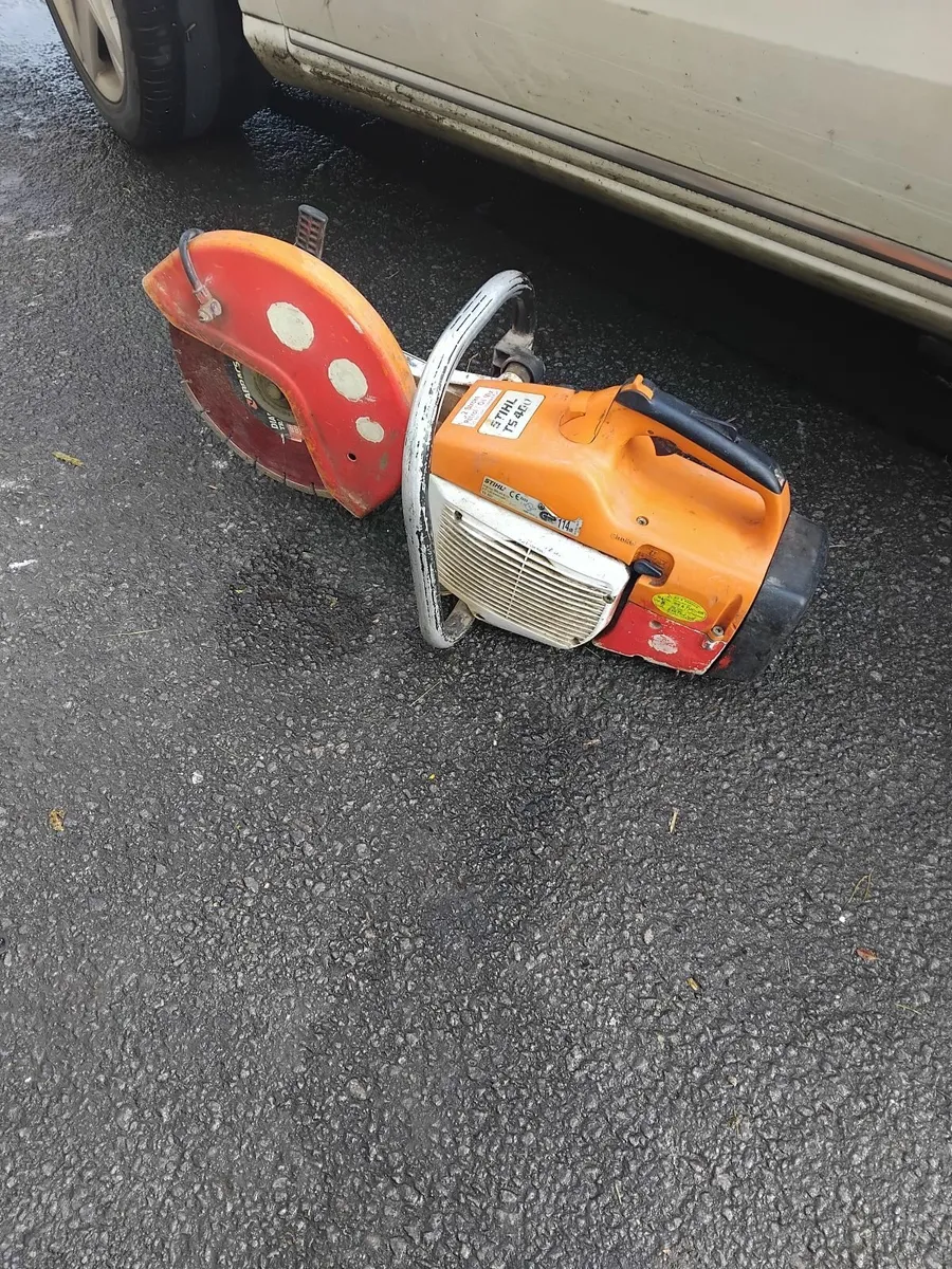 Sthil TS 400 consaw running well price too sell - Image 1