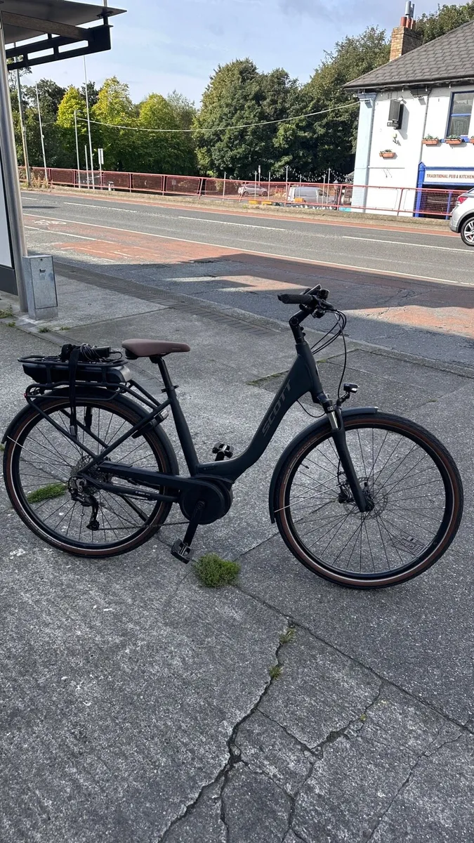 Scott Sub Active E-bike - Image 2