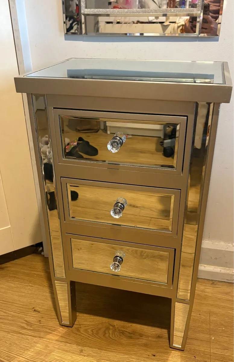 Mirrored locker and chest of drawers - Image 3