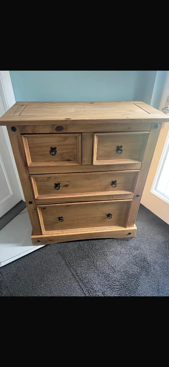 Antique Chest of drawers - Image 2
