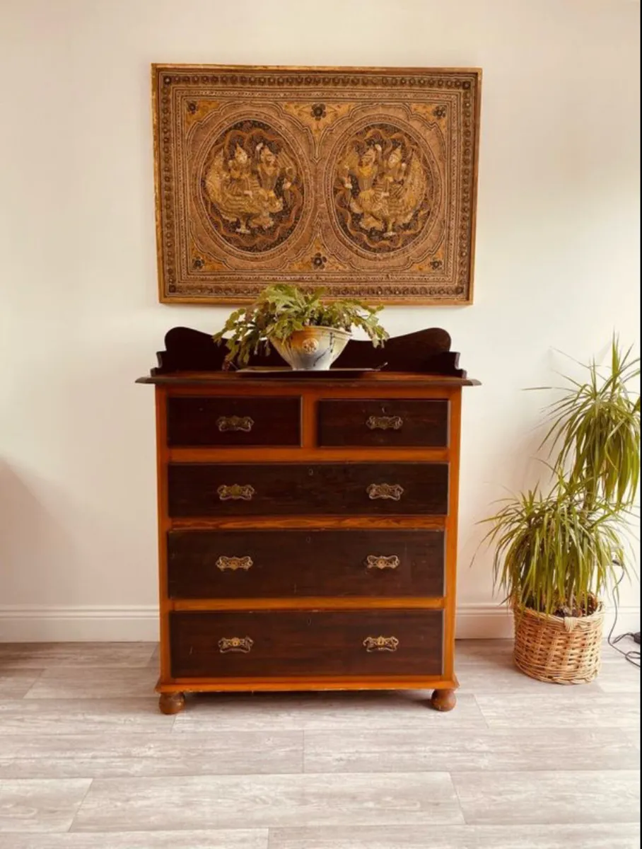 Antique Victorian Pine Chest of Drawers - Image 1