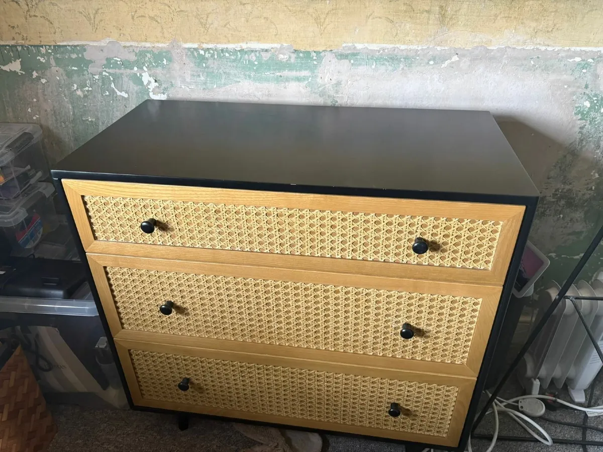 Mid-century style rattan drawers - Image 3