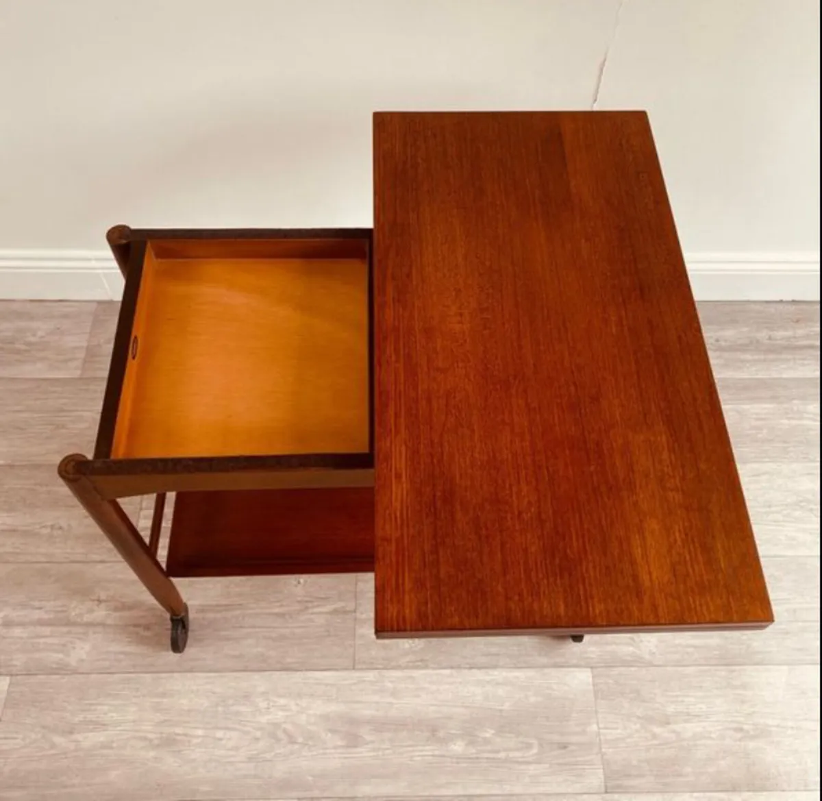 Mid Century Extendable Tea Trolley Side Table - Image 2