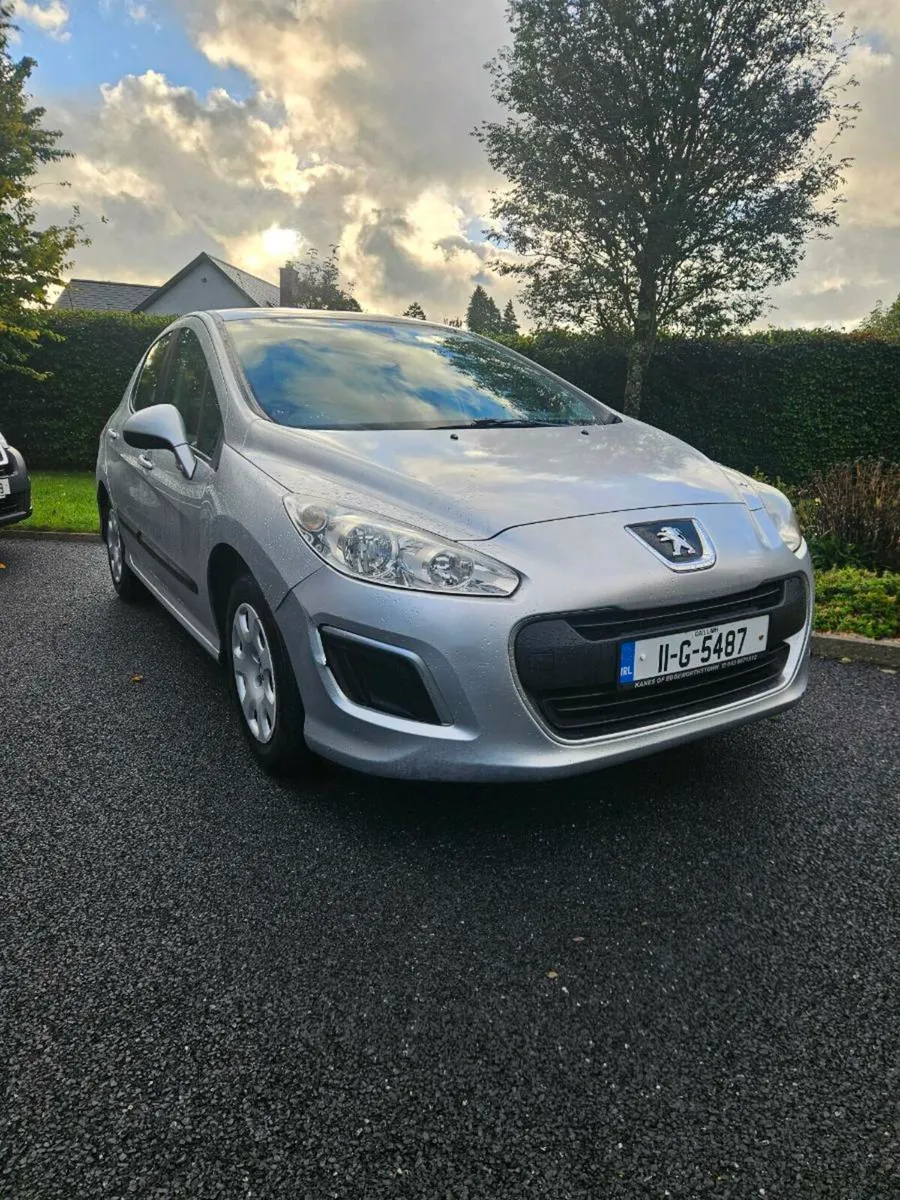 Peugeot 308 - Image 2