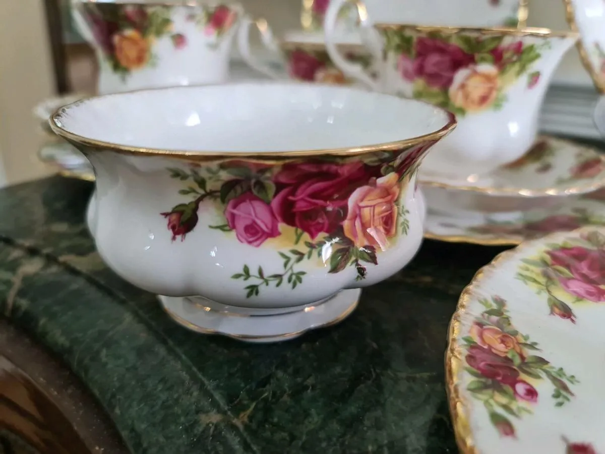 Royal Albert old country roses - Image 2