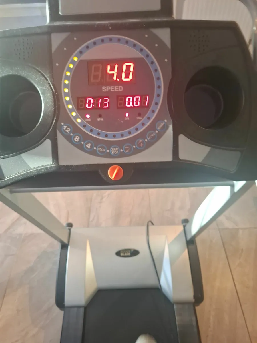 Treadmill - Image 2