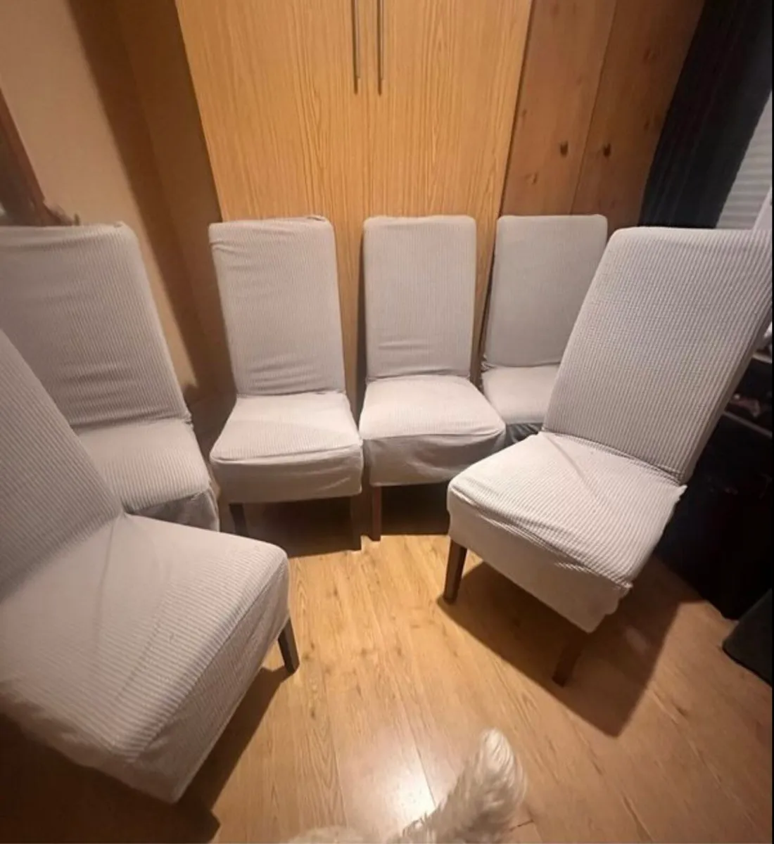 6 faux leather dining room chairs - Image 2