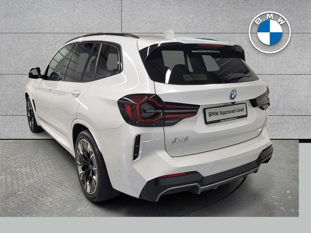 BMW iX1 Edrive20 M Sport - Image 2