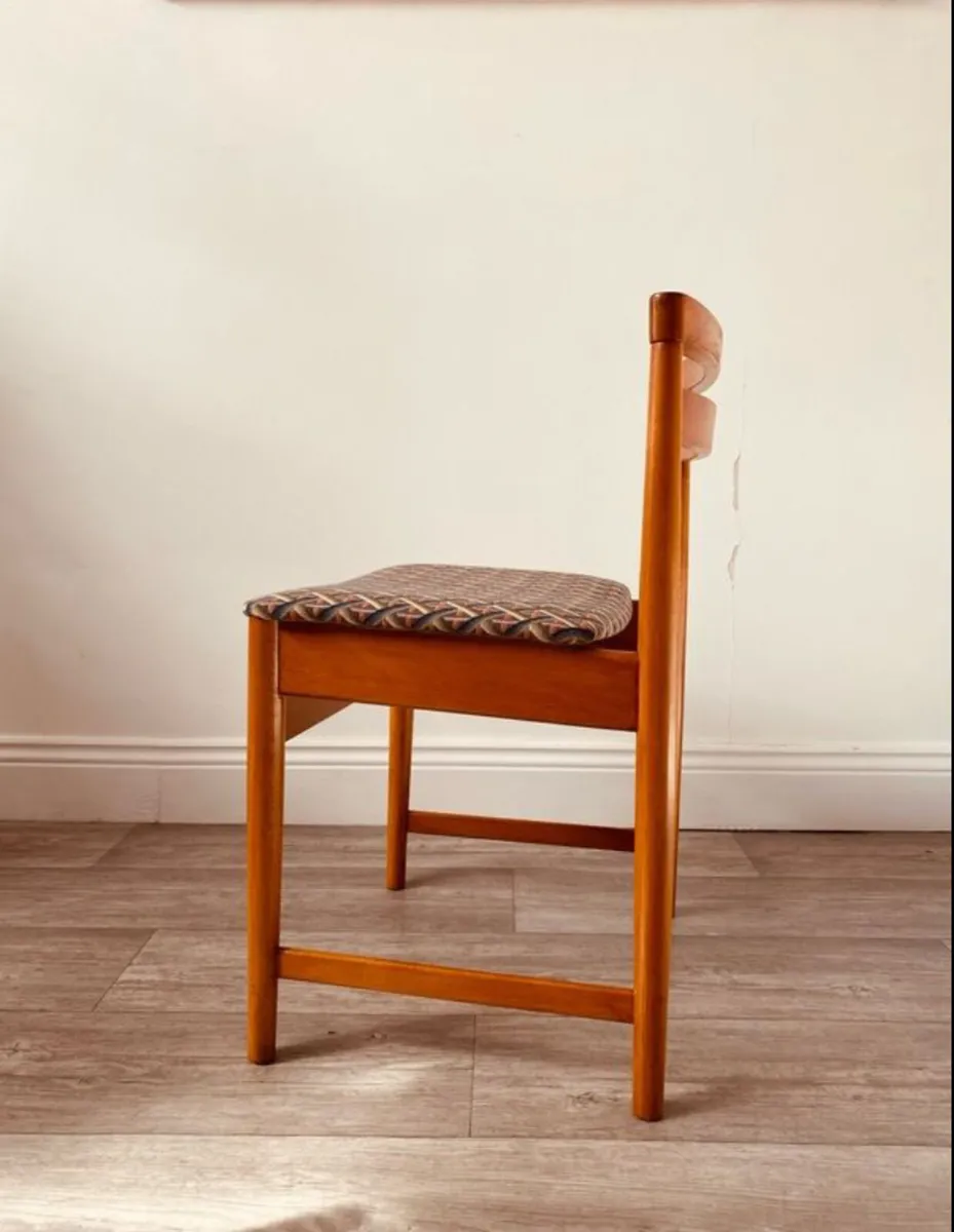 Mid Century Dining Chairs x 4 - Image 4