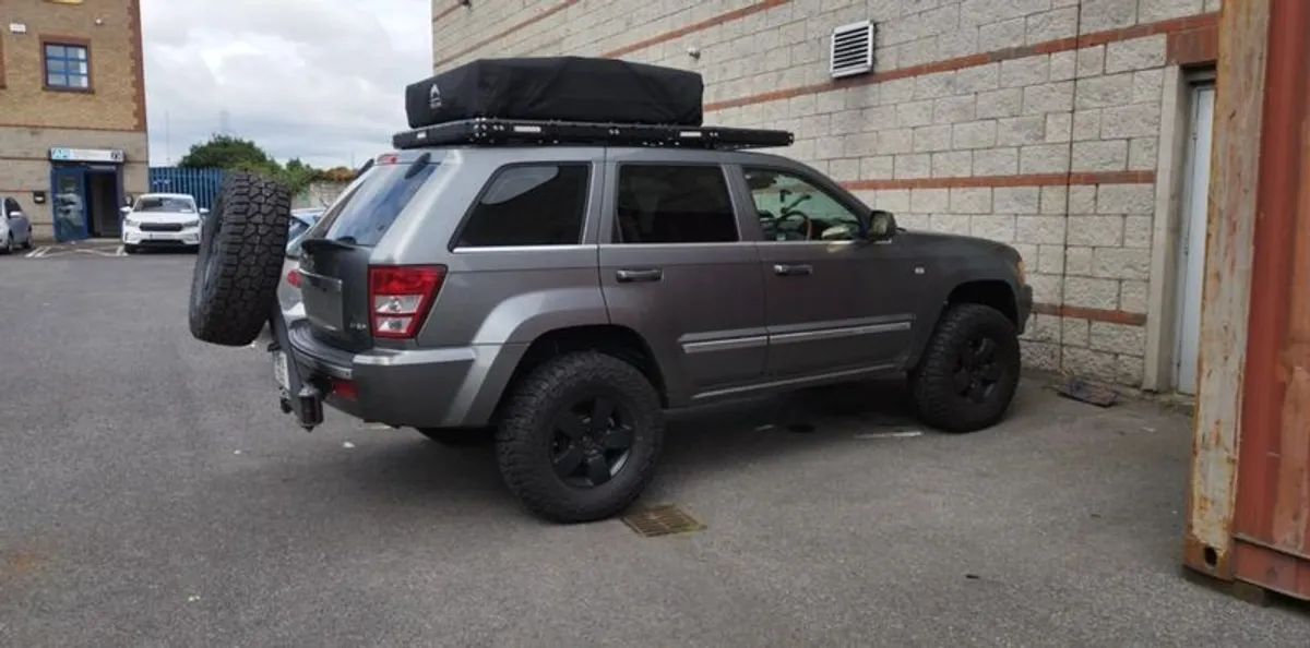 2008 Jeep Cherokee - Image 2