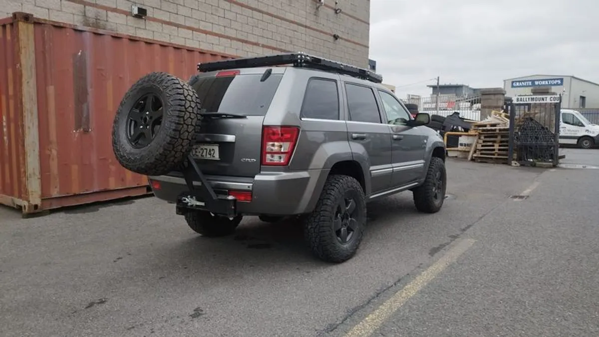 2008 Jeep Cherokee - Image 3