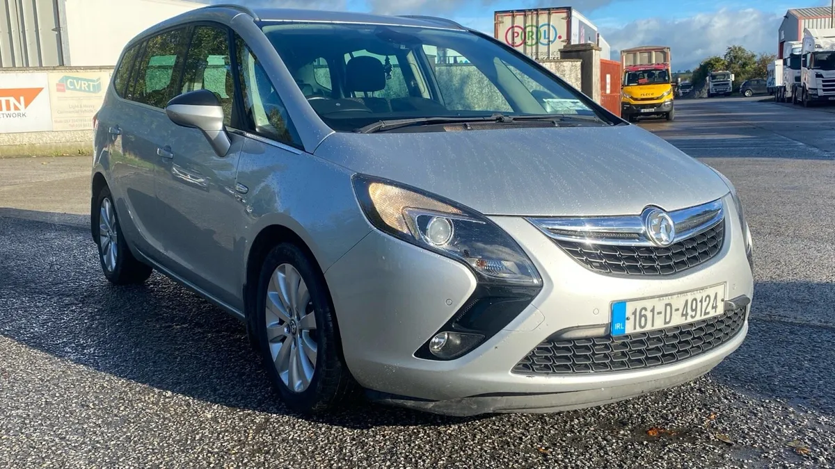 Opel Zafira Tourer 2.0 Automatic - Image 1