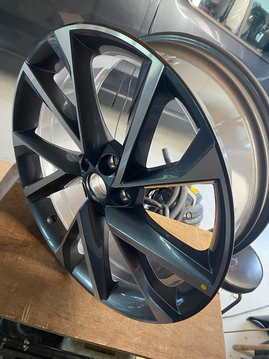 Vega 20” Skoda Alloy Wheel New / Unused - Image 3
