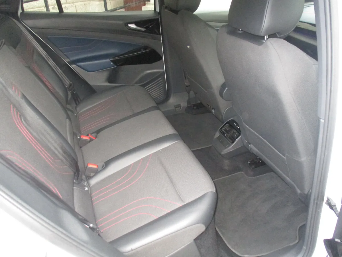 2022 VW ID4 GTX BUSINESS 77KWH 299HP - Image 4
