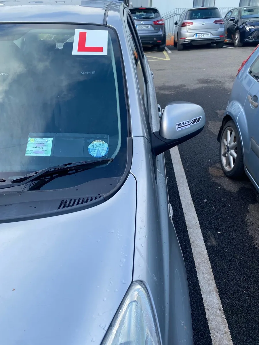 Car , Nissan note - Image 3