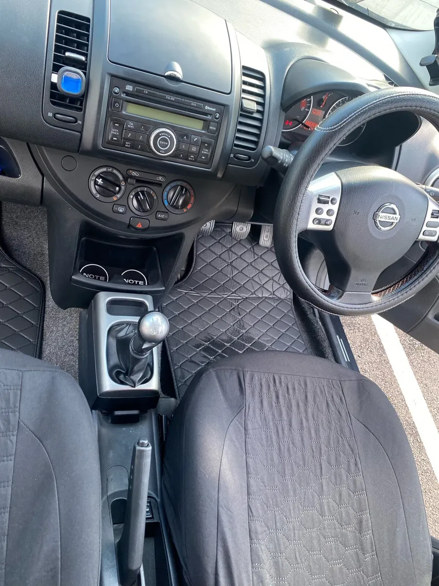 Car , Nissan note - Image 4