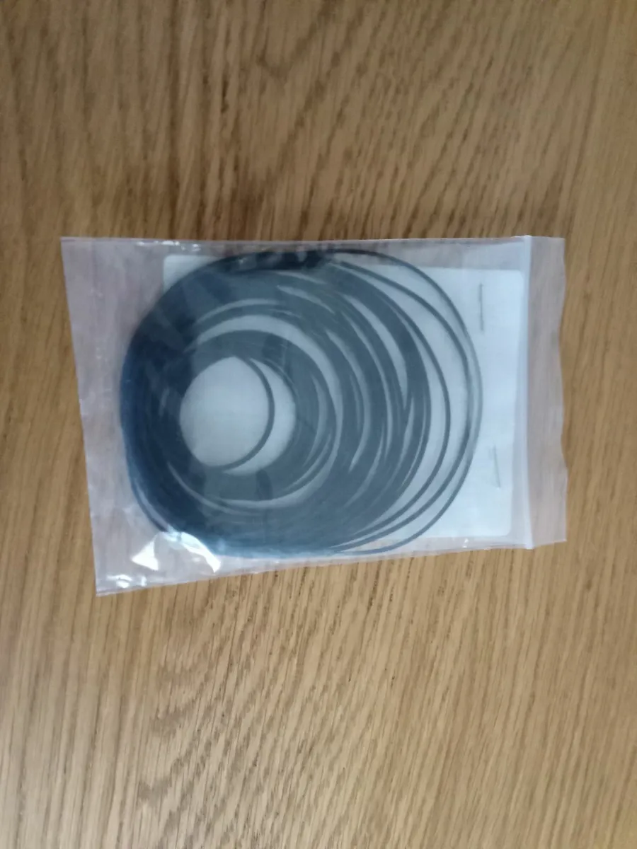 Rubber Cassette Recorder Belts. - Image 2