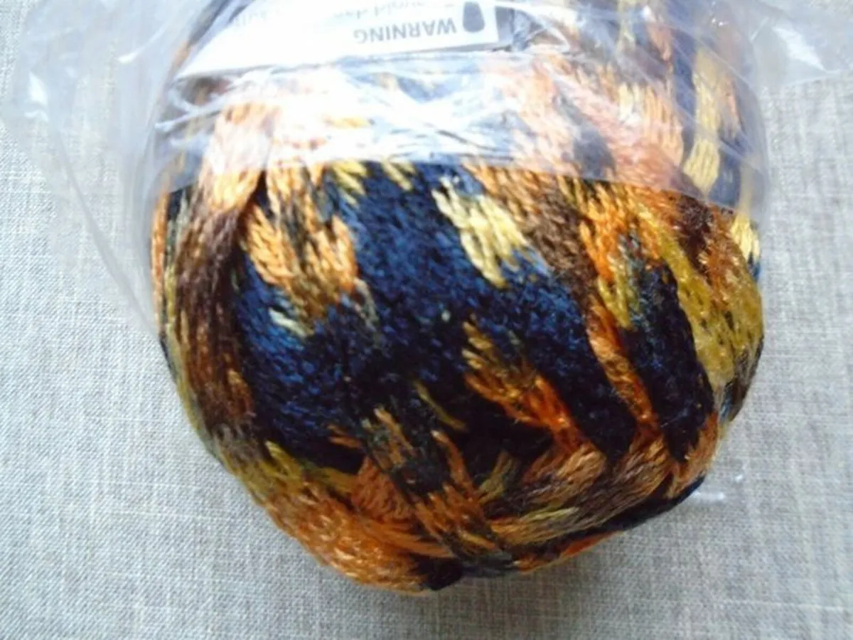 Scarf wool. Wool. Knitting, Craft supplies - Image 2