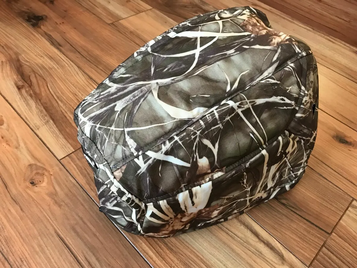 Hood covers for outboards engine - Image 2