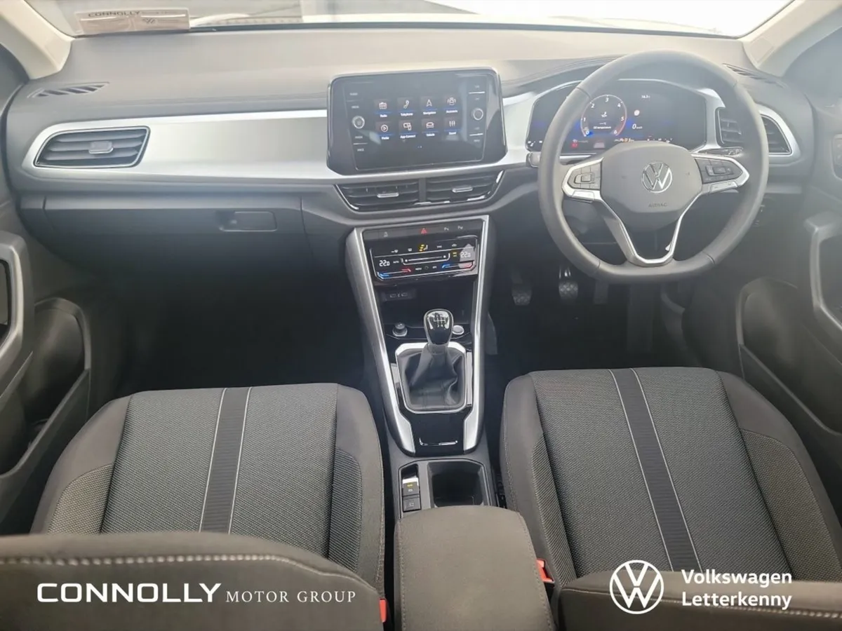 Volkswagen T-Roc 2.0 Litre Diesel - Image 4