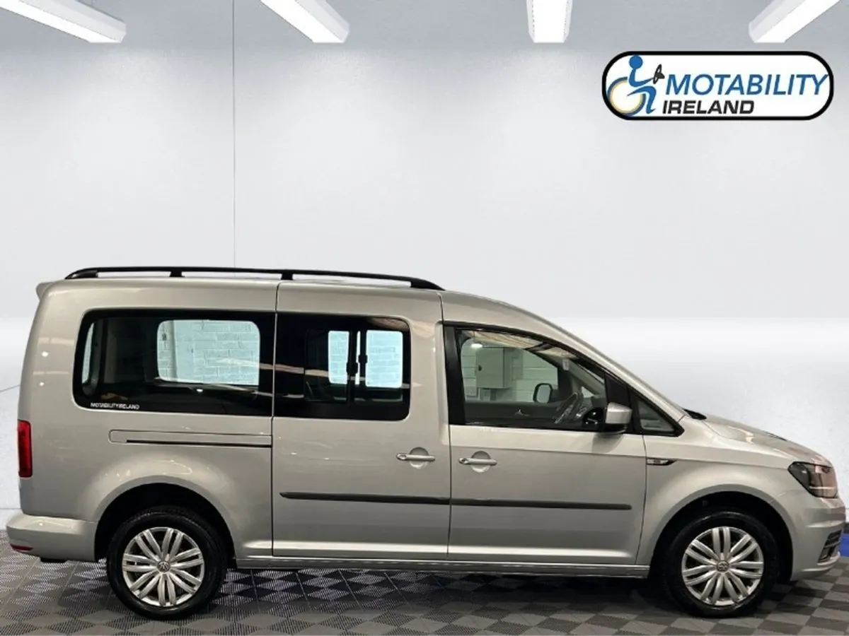Volkswagen Caddy Caddy Maxi Wheelchair Accessible - Image 3