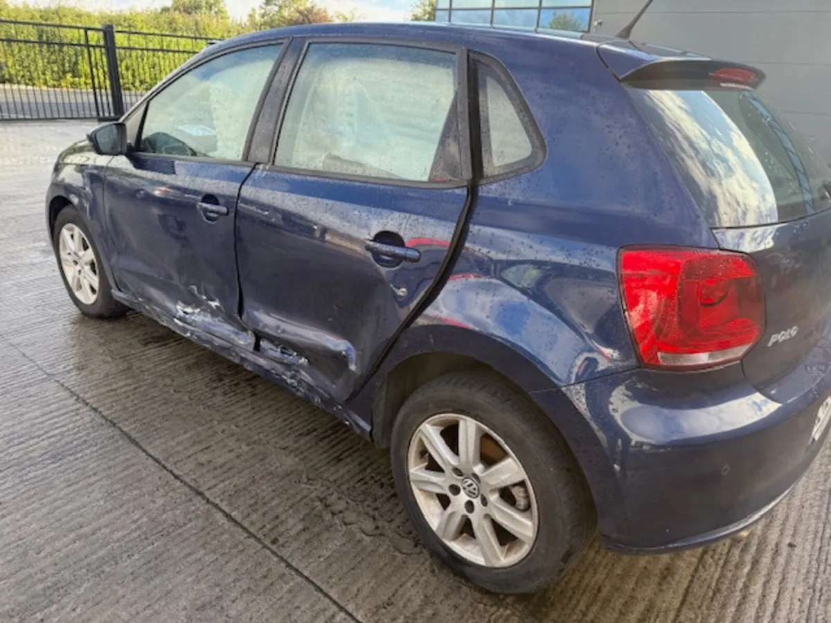 2012 VW POLO AUTO - Image 3