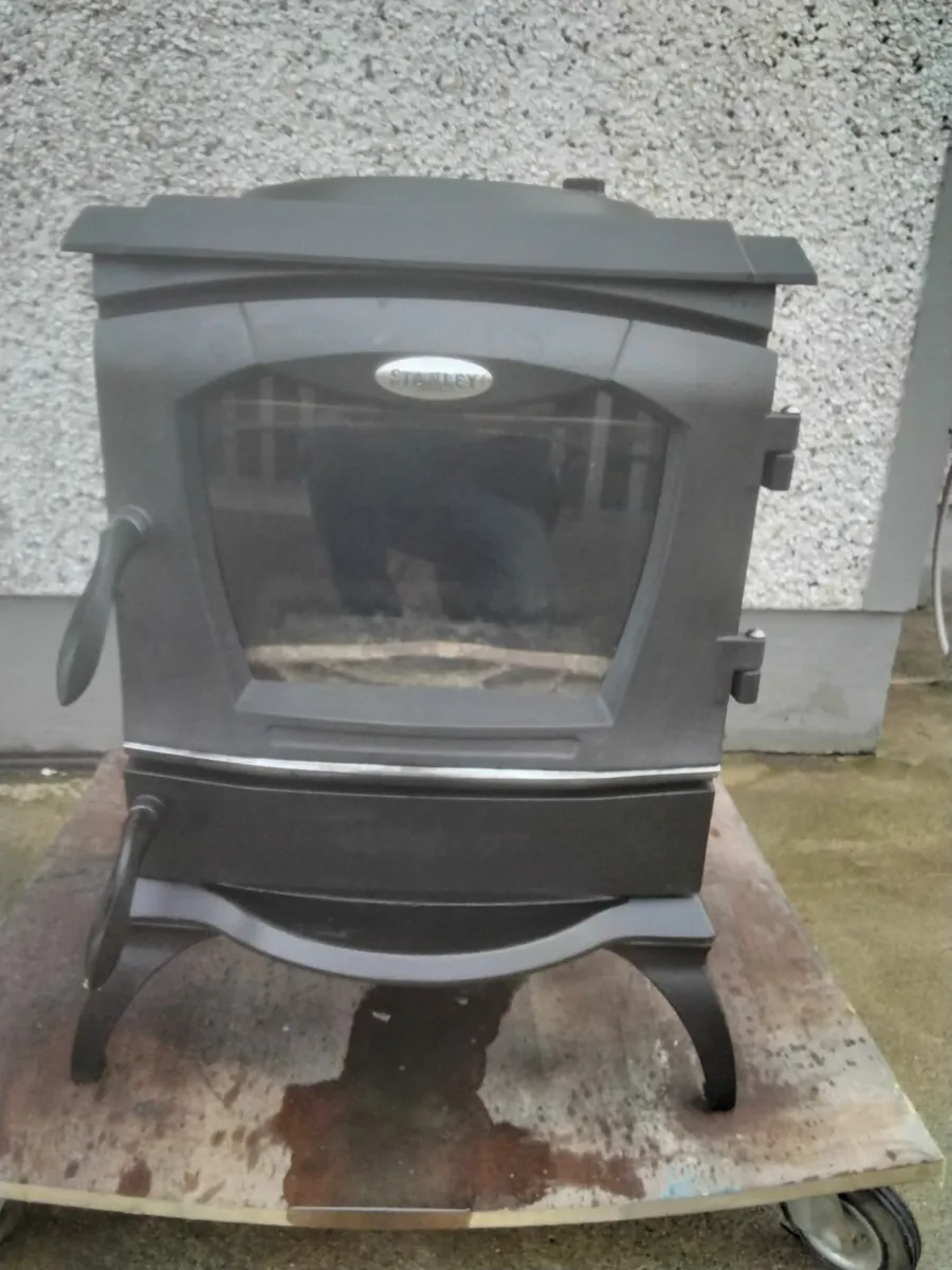 Stanley lismore stove - Image 1
